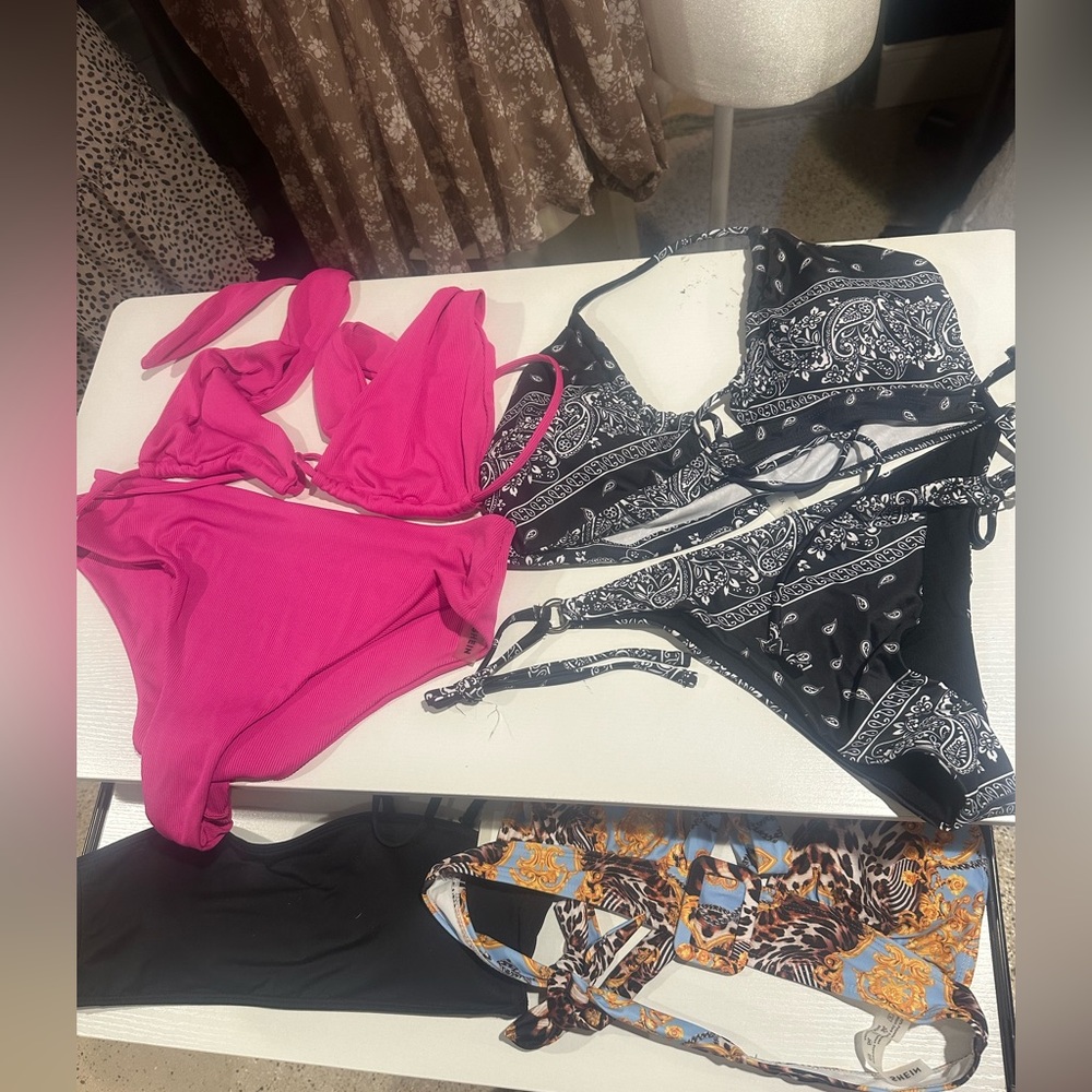 XL swim bundle including 2 sets and 2 tops